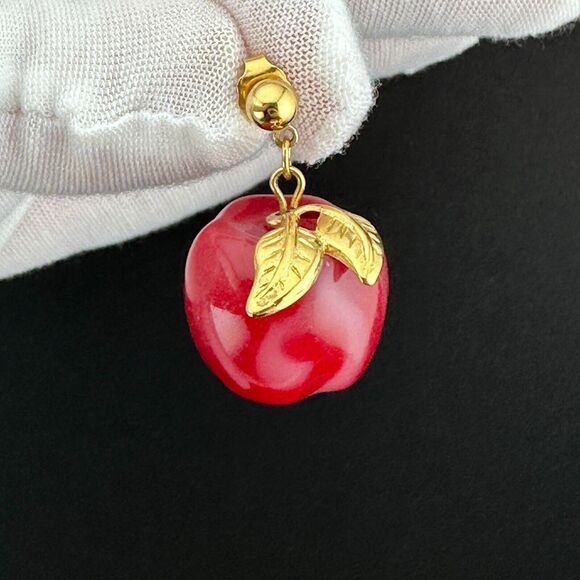 Vintage Avon Gold Tone & Red Light Pink Swirl Lucite Apple Dangle Earrings 1 in - Picture 2 of 12